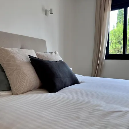 בית נופש Casa Barra - 3 Bedroom With Private Pool - Lual