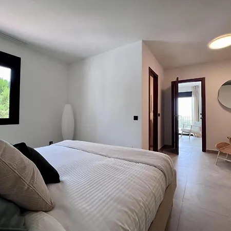 בית נופש Casa Barra - 3 Bedroom With Private Pool - Lual נרחה